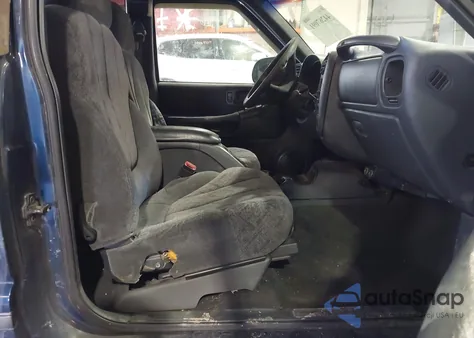 1999 GMC Sonoma Sls z USA, uszkodzony, nr VIN 1GTCS19X0X8526041